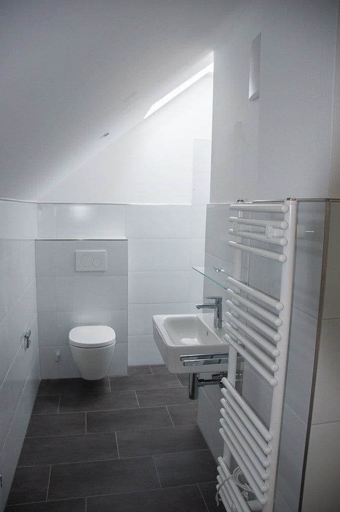 5 bedroom flat to rent, 170 m², Niederkassel, North Rhine-Westphalia 5 bedroom flat to rent, 170 m², Niederkassel, North Rhine-Westphalia