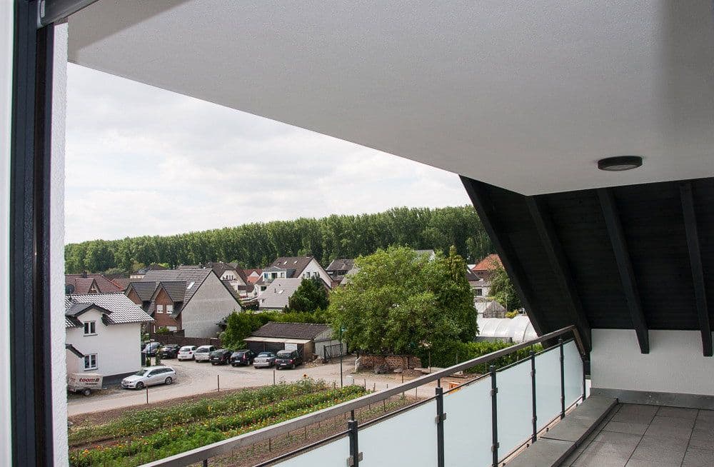 5 bedroom flat to rent, 170 m², Niederkassel, North Rhine-Westphalia 5 bedroom flat to rent, 170 m², Niederkassel, North Rhine-Westphalia