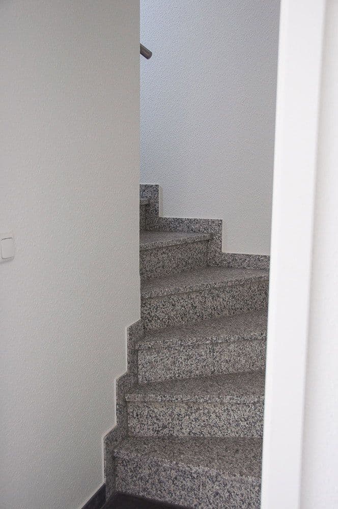 5 bedroom flat to rent, 170 m², Niederkassel, North Rhine-Westphalia 5 bedroom flat to rent, 170 m², Niederkassel, North Rhine-Westphalia