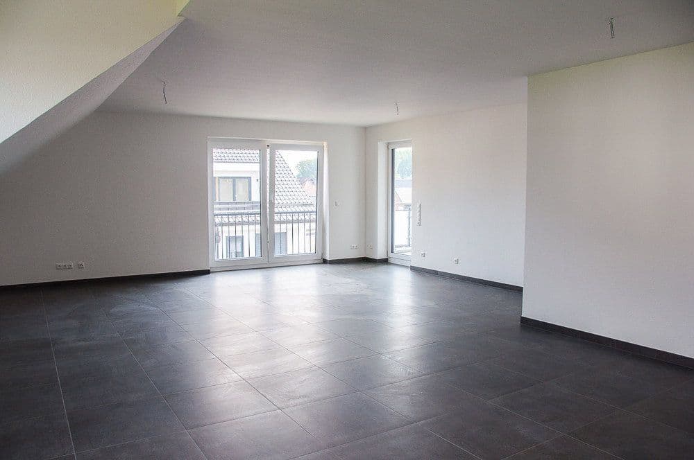 5 bedroom flat to rent, 170 m², Niederkassel, North Rhine-Westphalia 5 bedroom flat to rent, 170 m², Niederkassel, North Rhine-Westphalia