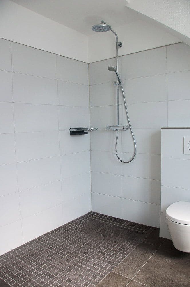 5 bedroom flat to rent, 170 m², Niederkassel, North Rhine-Westphalia 5 bedroom flat to rent, 170 m², Niederkassel, North Rhine-Westphalia