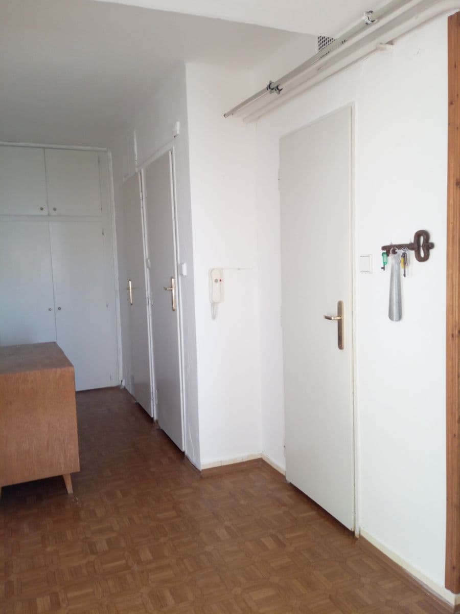 2 bedroom flat to rent, 60 m², Tovární, Jindřichův Hradec, Jihočeský Region 2 bedroom flat to rent, 60 m², Tovární, Jindřichův Hradec, Jihočeský Region