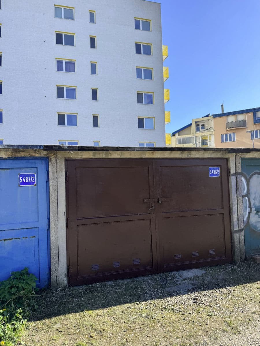 garage to rent, 18 m², Ružinov, Bratislavský Region garage to rent, 18 m², Ružinov, Bratislavský Region