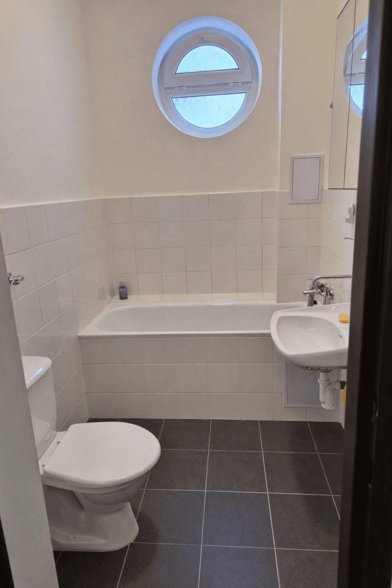 Studio flat to rent, 28 m², U Pergamenky, Prague, Prague Studio flat to rent, 28 m², U Pergamenky, Prague, Prague