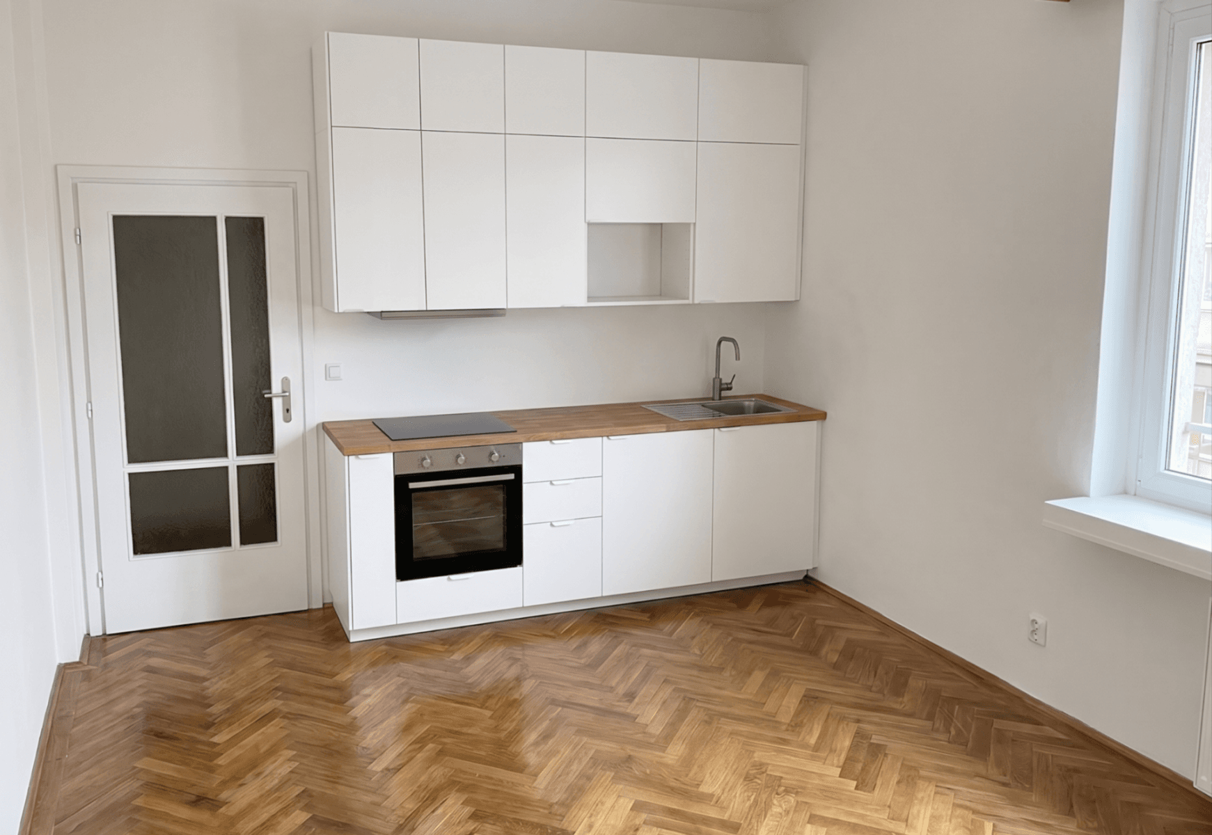 Studio flat to rent, 28 m², U Pergamenky, Prague, Prague Studio flat to rent, 28 m², U Pergamenky, Prague, Prague