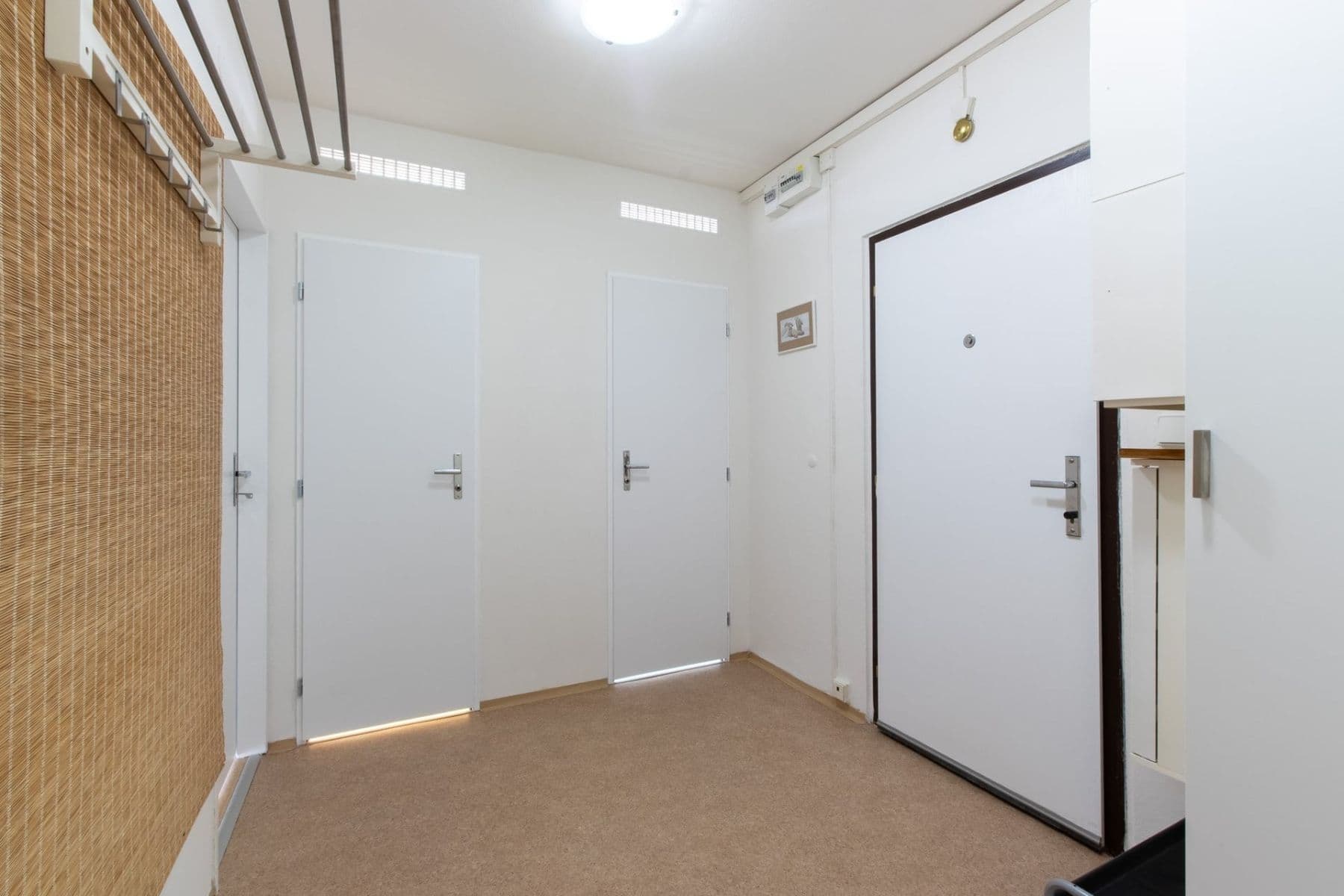 1 bedroom with open-plan kitchen flat to rent, 39 m², Bryksova, Prague, Prague 1 bedroom with open-plan kitchen flat to rent, 39 m², Bryksova, Prague, Prague