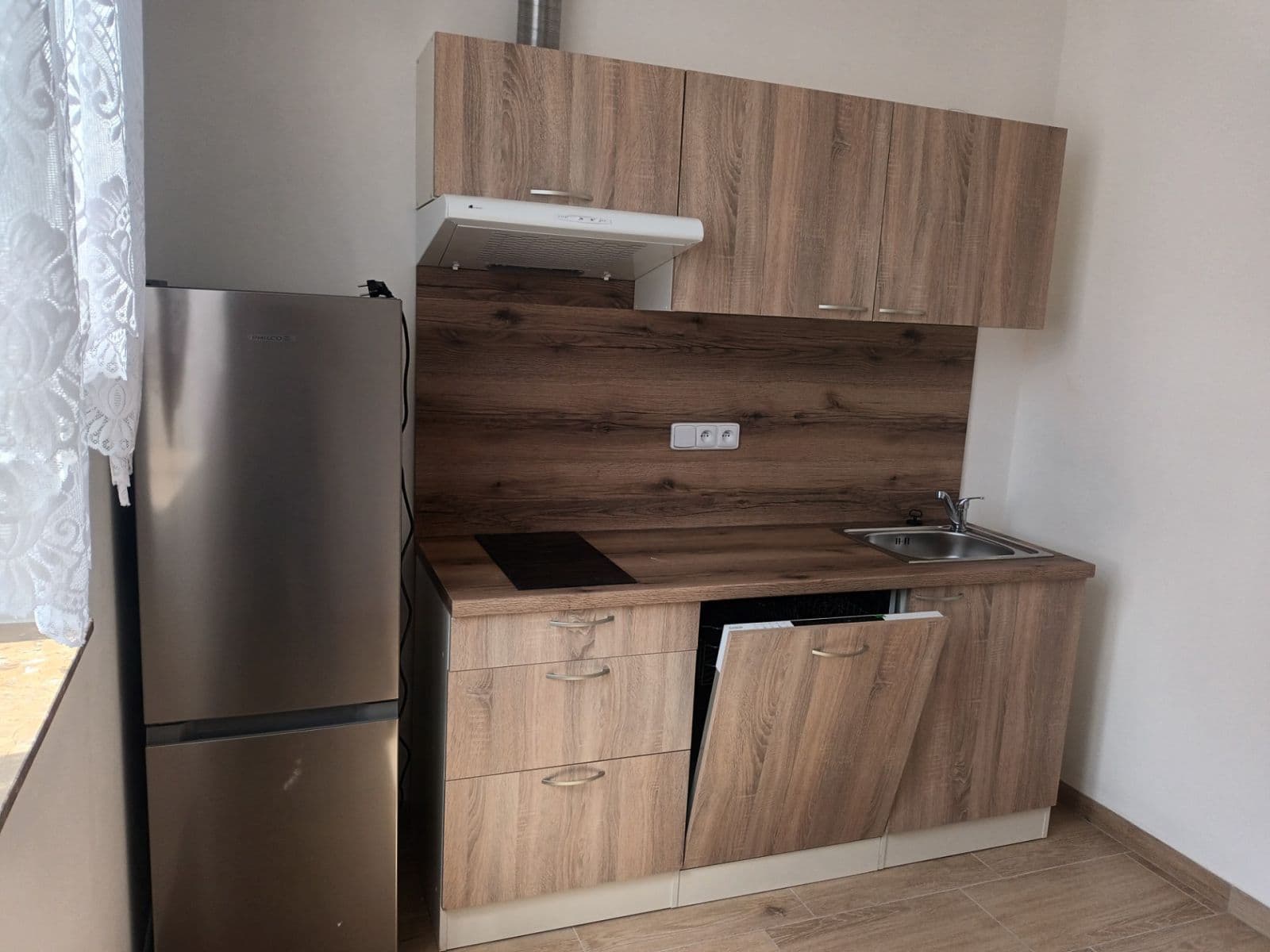 1 bedroom with open-plan kitchen flat to rent, 35 m², Holečkova, Prague, Prague 1 bedroom with open-plan kitchen flat to rent, 35 m², Holečkova, Prague, Prague