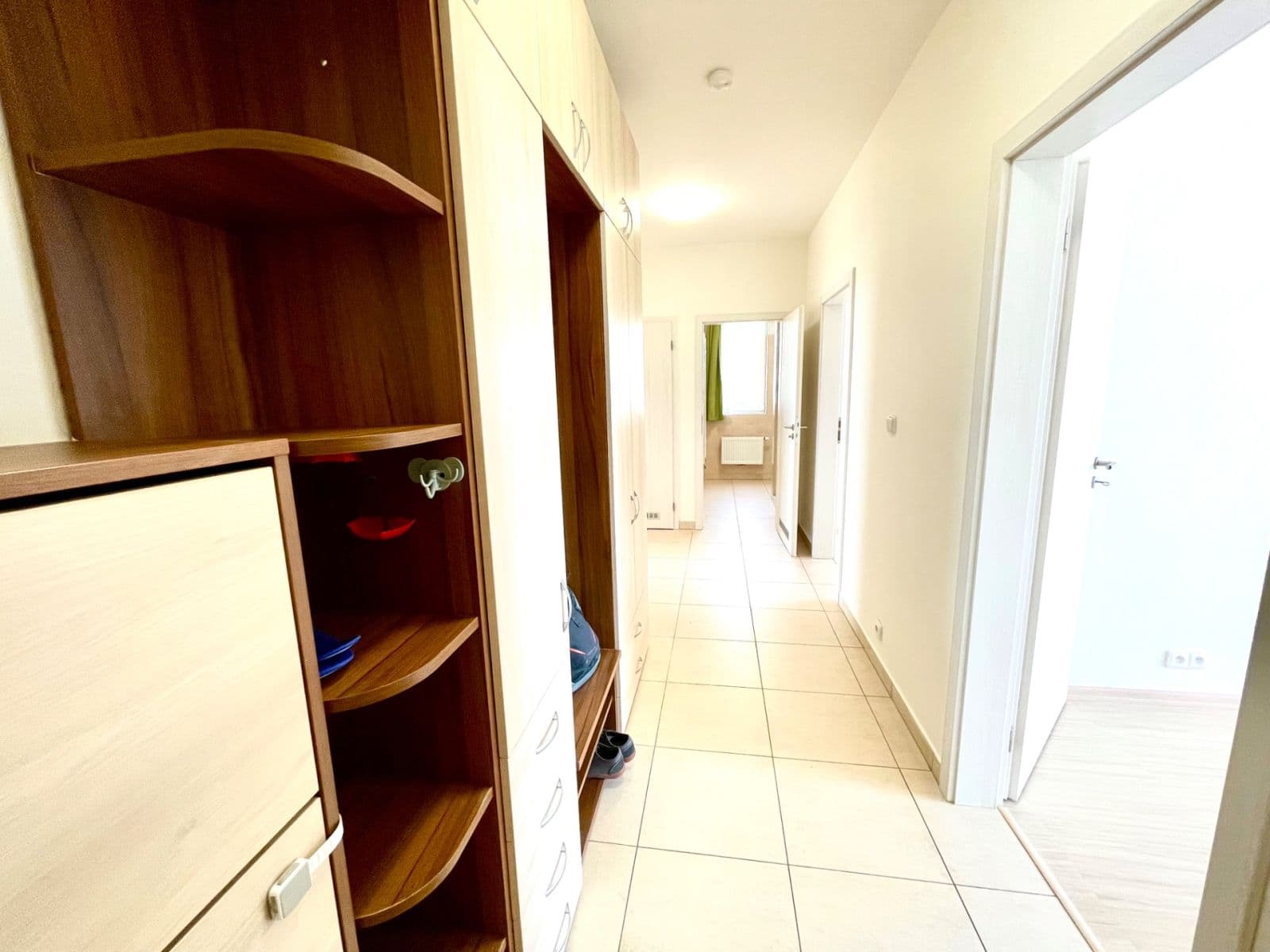 2 bedroom with open-plan kitchen flat to rent, 88 m², Cukrova, Prague, Prague 2 bedroom with open-plan kitchen flat to rent, 88 m², Cukrova, Prague, Prague
