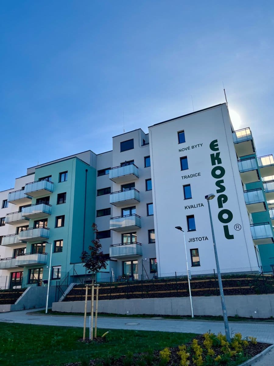 Studio flat to rent, 33 m², Strančická, Prague, Prague Studio flat to rent, 33 m², Strančická, Prague, Prague