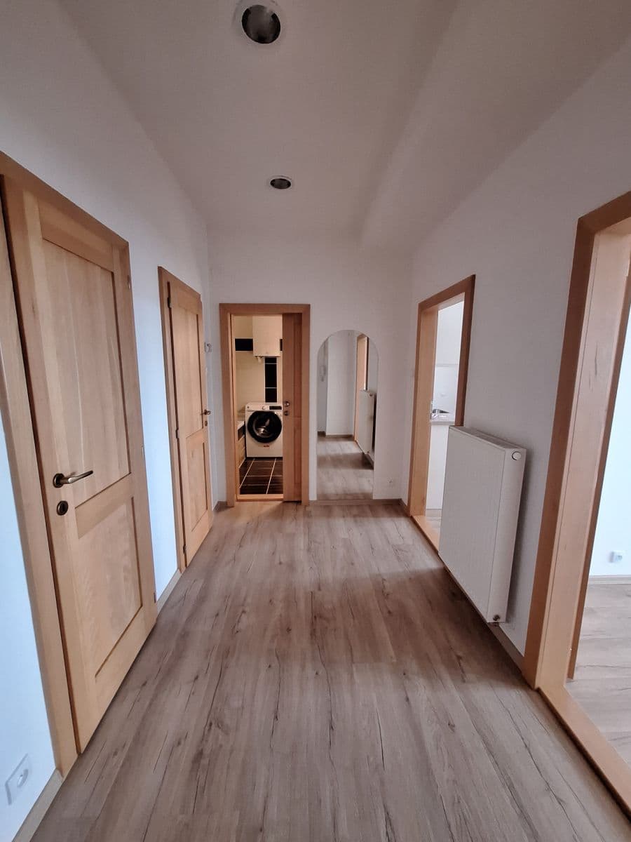 1 bedroom with open-plan kitchen flat to rent, 52 m², Jateční, Prague, Prague 1 bedroom with open-plan kitchen flat to rent, 52 m², Jateční, Prague, Prague