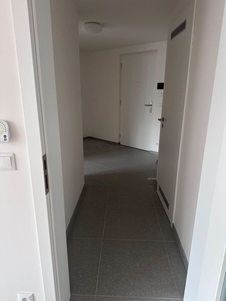 2 bedroom with open-plan kitchen flat to rent, 77 m², Kolmanova, Prague, Prague 2 bedroom with open-plan kitchen flat to rent, 77 m², Kolmanova, Prague, Prague
