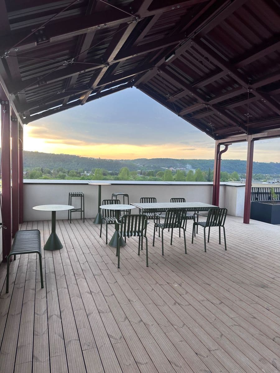 2 bedroom with open-plan kitchen flat to rent, 77 m², Kolmanova, Prague, Prague 2 bedroom with open-plan kitchen flat to rent, 77 m², Kolmanova, Prague, Prague