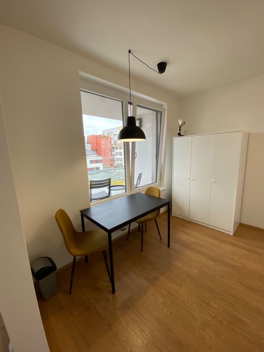 Studio flat to rent, 34 m², Pod Harfou, Prague, Prague Studio flat to rent, 34 m², Pod Harfou, Prague, Prague