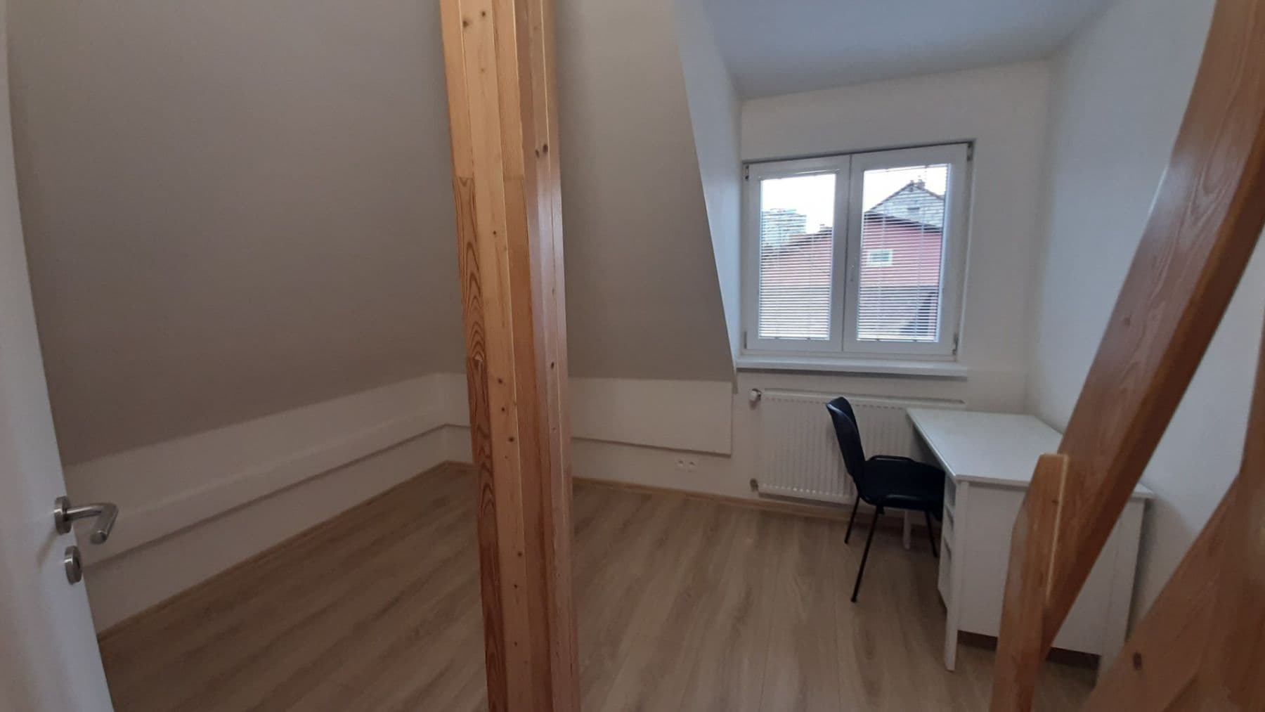 2 bedroom with open-plan kitchen flat to rent, 85 m², U Stojanu, Prague, Prague 2 bedroom with open-plan kitchen flat to rent, 85 m², U Stojanu, Prague, Prague