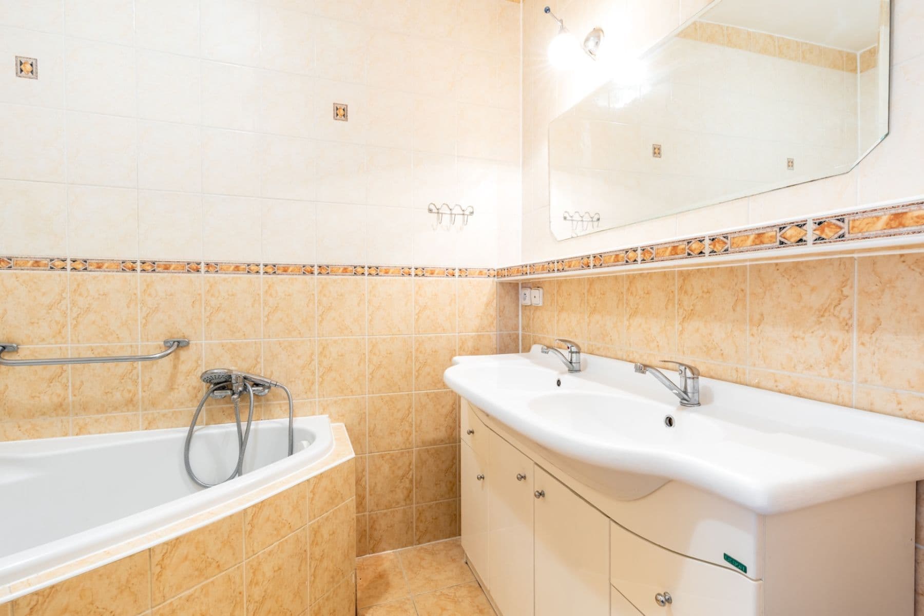 3 bedroom flat for sale, 76 m², Jungmannova, Olomouc, Olomoucký Region 3 bedroom flat for sale, 76 m², Jungmannova, Olomouc, Olomoucký Region