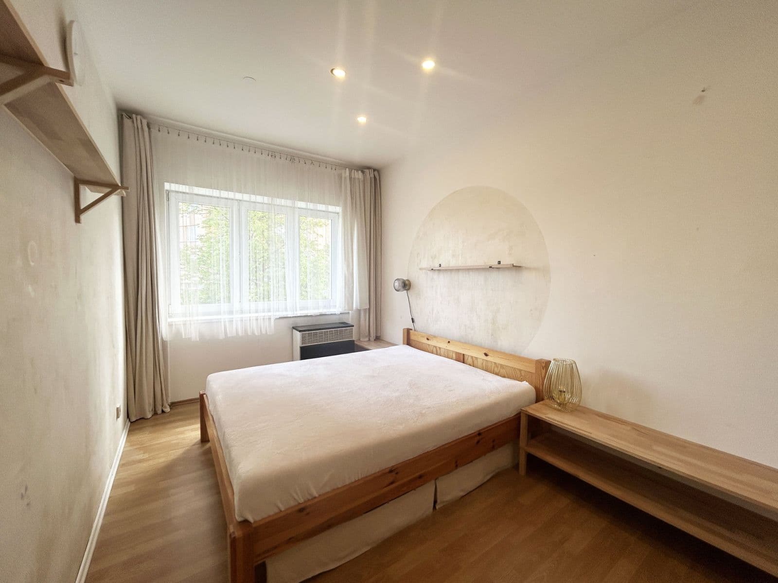 1 bedroom with open-plan kitchen flat to rent, 47 m², Jihlavská, Prague, Prague 1 bedroom with open-plan kitchen flat to rent, 47 m², Jihlavská, Prague, Prague