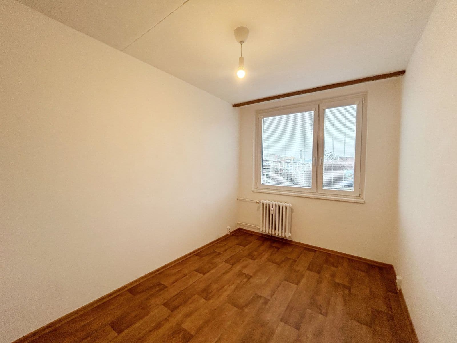 4 bedroom flat to rent, 89 m², Doležalova, Prague, Prague 4 bedroom flat to rent, 89 m², Doležalova, Prague, Prague