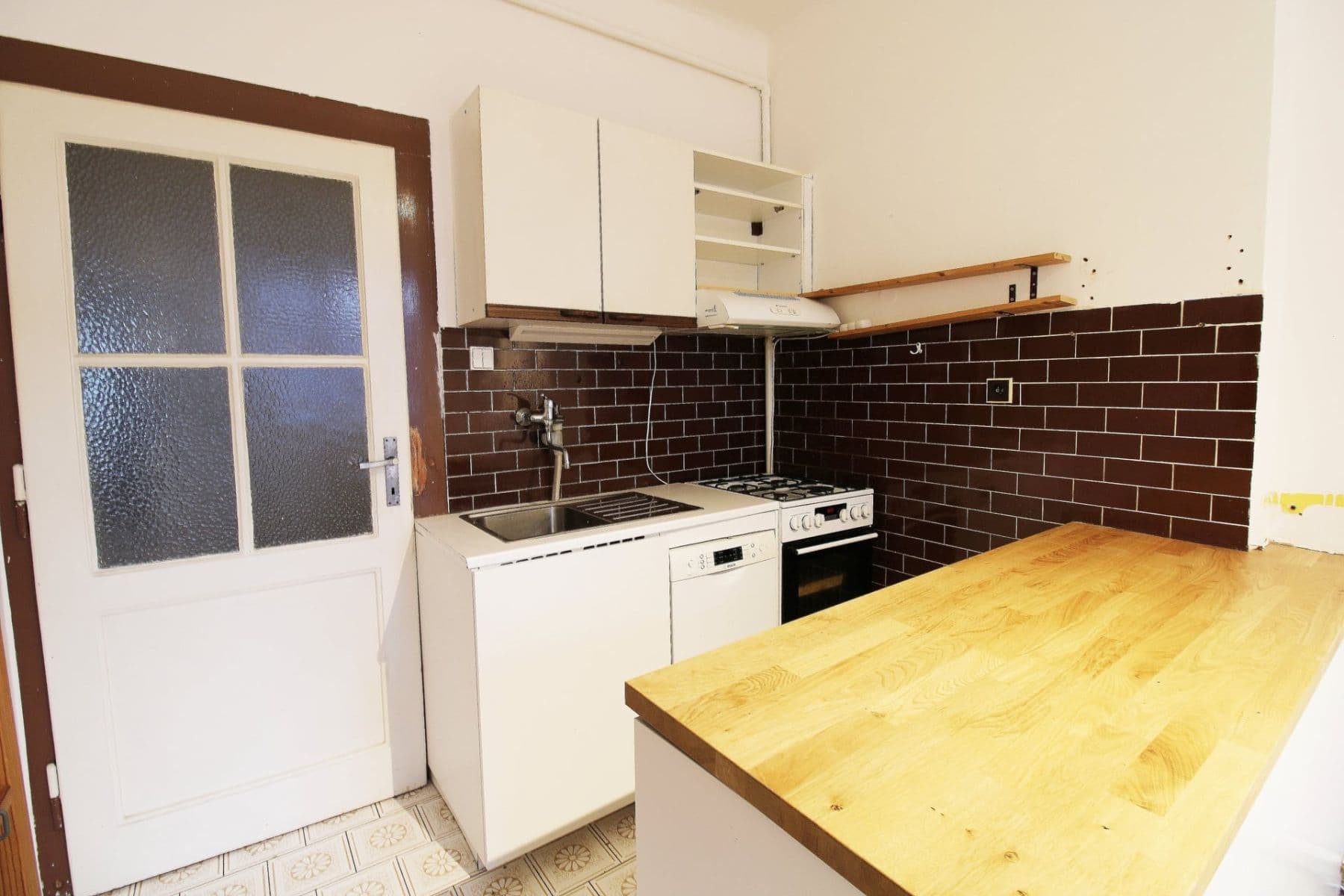 1 bedroom flat to rent, 41 m², Ruská, Prague, Prague 1 bedroom flat to rent, 41 m², Ruská, Prague, Prague