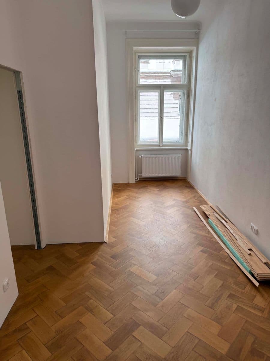 3 bedroom with open-plan kitchen flat to rent, 85 m², Záhořanského, Prague, Prague 3 bedroom with open-plan kitchen flat to rent, 85 m², Záhořanského, Prague, Prague