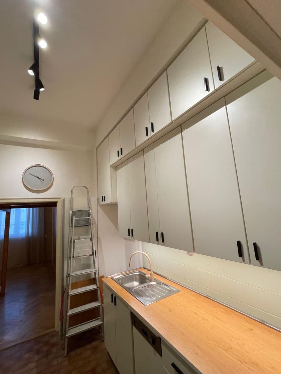 1 bedroom flat to rent, 31 m², 28. pluku, Prague, Prague 1 bedroom flat to rent, 31 m², 28. pluku, Prague, Prague