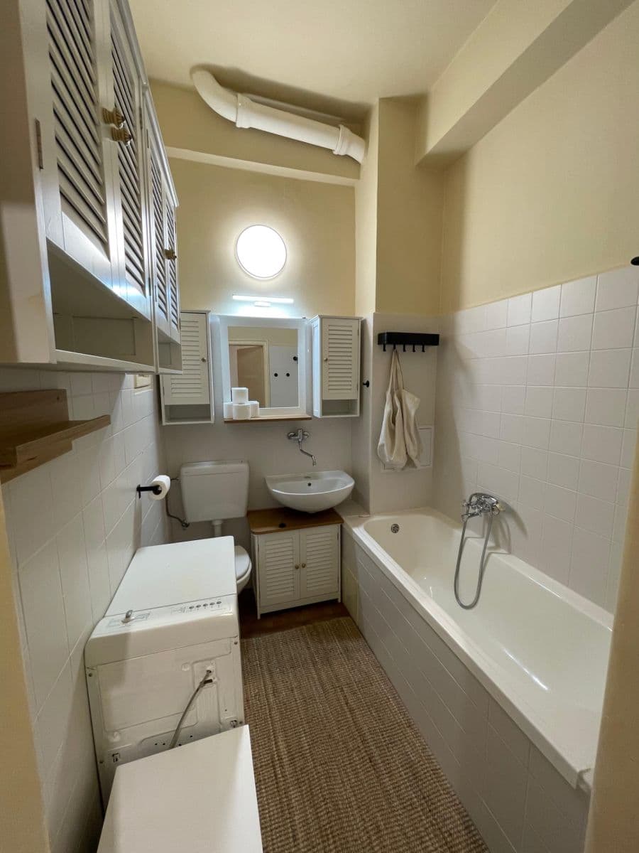 1 bedroom flat to rent, 31 m², 28. pluku, Prague, Prague 1 bedroom flat to rent, 31 m², 28. pluku, Prague, Prague