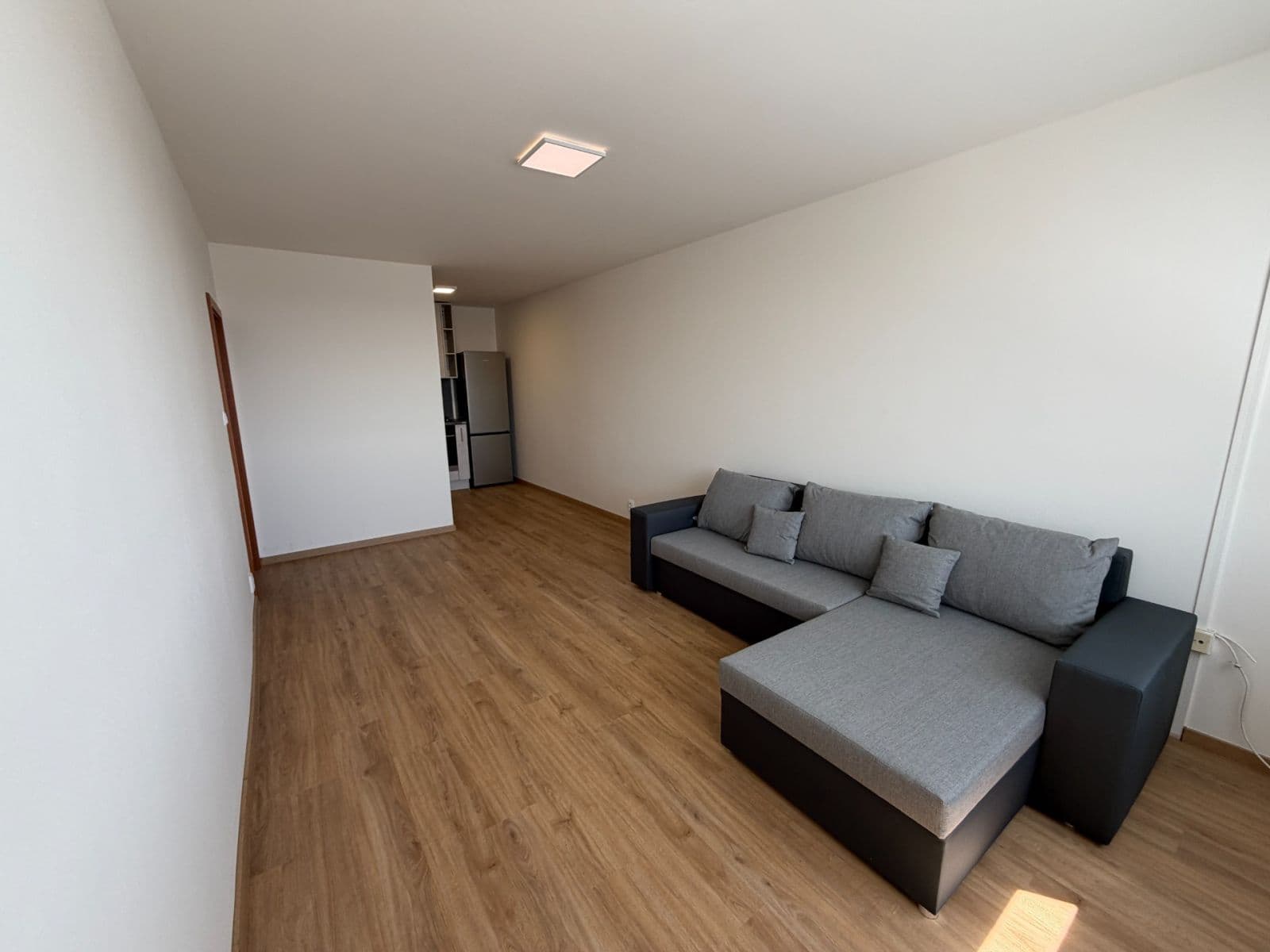 1 bedroom with open-plan kitchen flat to rent, 43 m², Mnichovická, Prague, Prague 1 bedroom with open-plan kitchen flat to rent, 43 m², Mnichovická, Prague, Prague