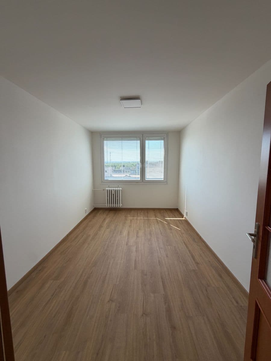 1 bedroom with open-plan kitchen flat to rent, 43 m², Mnichovická, Prague, Prague 1 bedroom with open-plan kitchen flat to rent, 43 m², Mnichovická, Prague, Prague