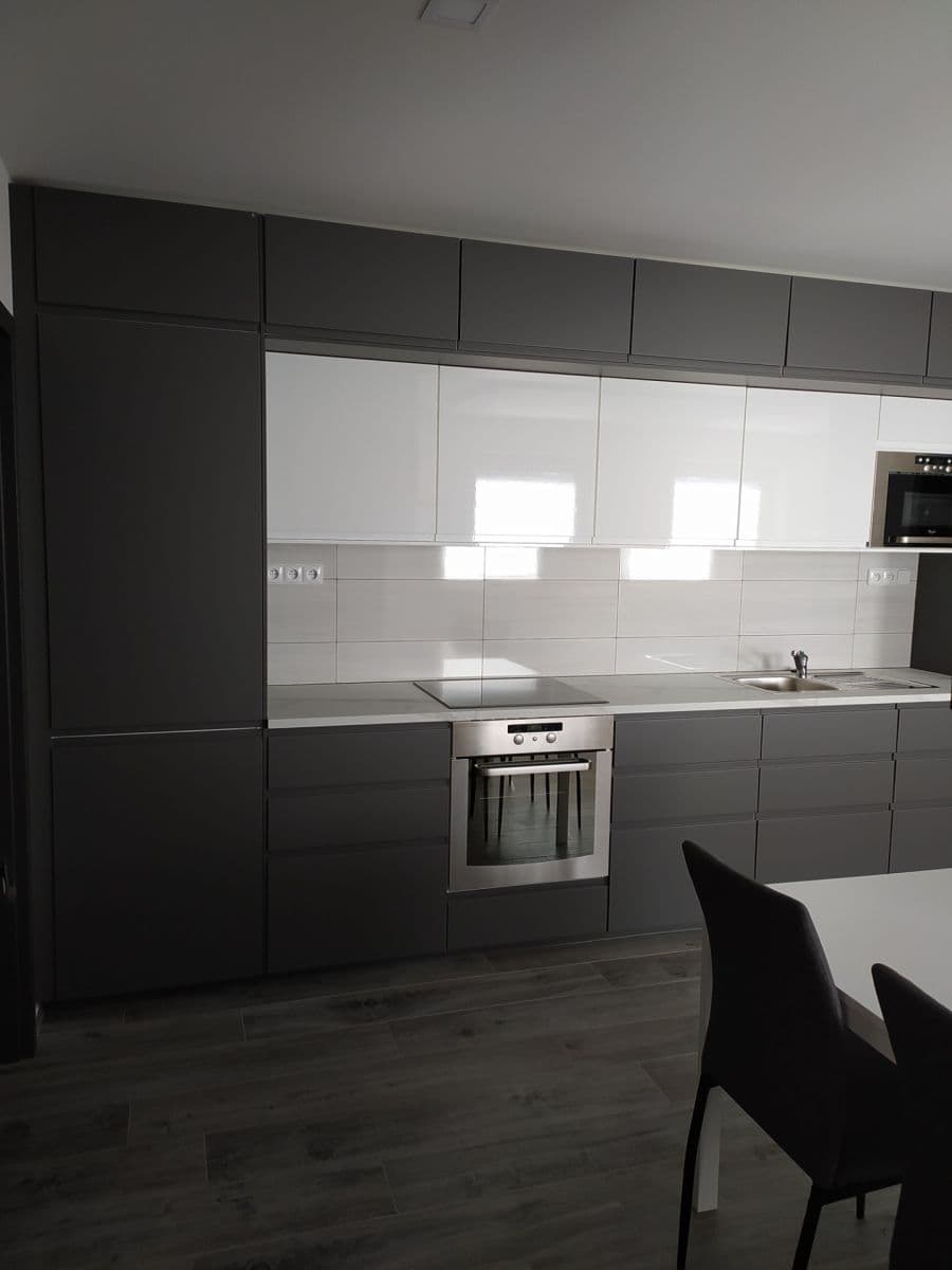 1 bedroom with open-plan kitchen flat to rent, 42 m², Čisovická, Mníšek pod Brdy, Středočeský Region 1 bedroom with open-plan kitchen flat to rent, 42 m², Čisovická, Mníšek pod Brdy, Středočeský Region