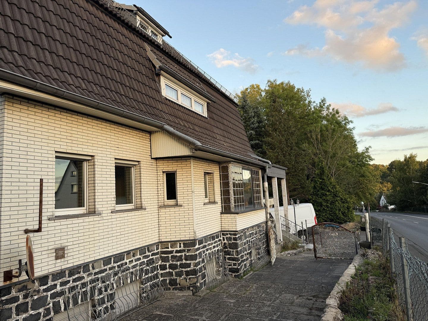 house for sale, 151 m², Kölner Straße 26, Helmenzen, Rhineland-Palatinate house for sale, 151 m², Kölner Straße 26, Helmenzen, Rhineland-Palatinate