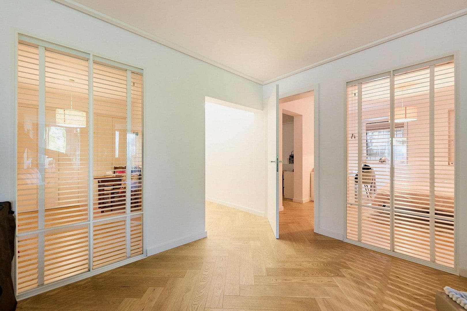5 bedroom flat to rent, 219 m², Lakronstrasse, Düsseldorf, North Rhine-Westphalia 5 bedroom flat to rent, 219 m², Lakronstrasse, Düsseldorf, North Rhine-Westphalia