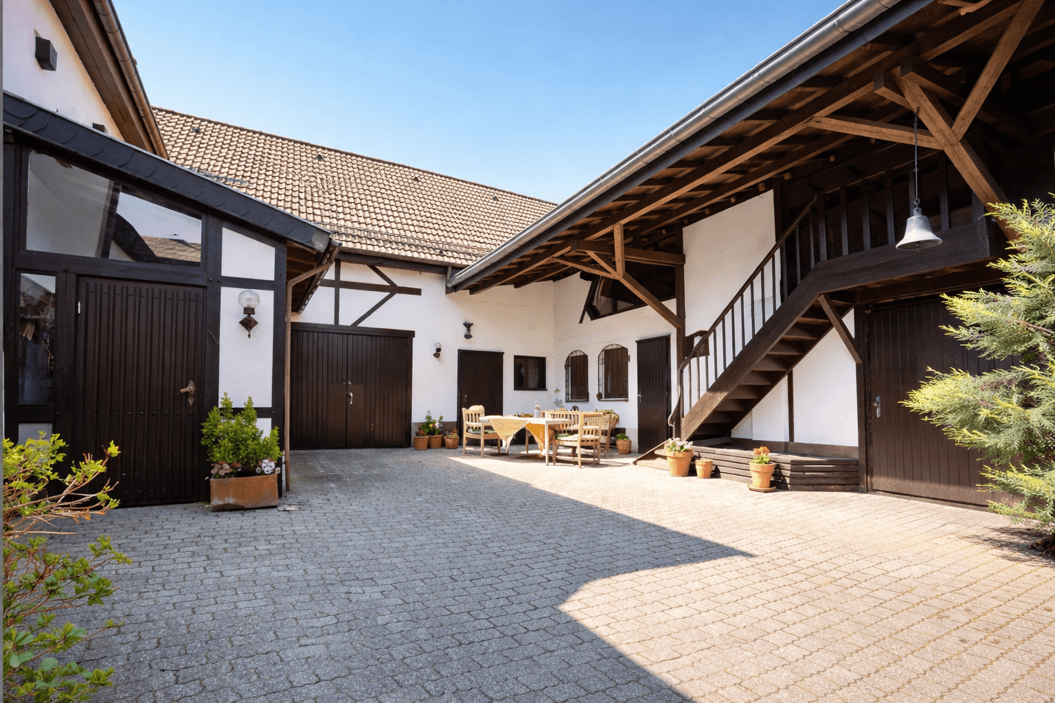 house for sale, 400 m², Euskirchener Str. 37, Nettersheim, North Rhine-Westphalia house for sale, 400 m², Euskirchener Str. 37, Nettersheim, North Rhine-Westphalia