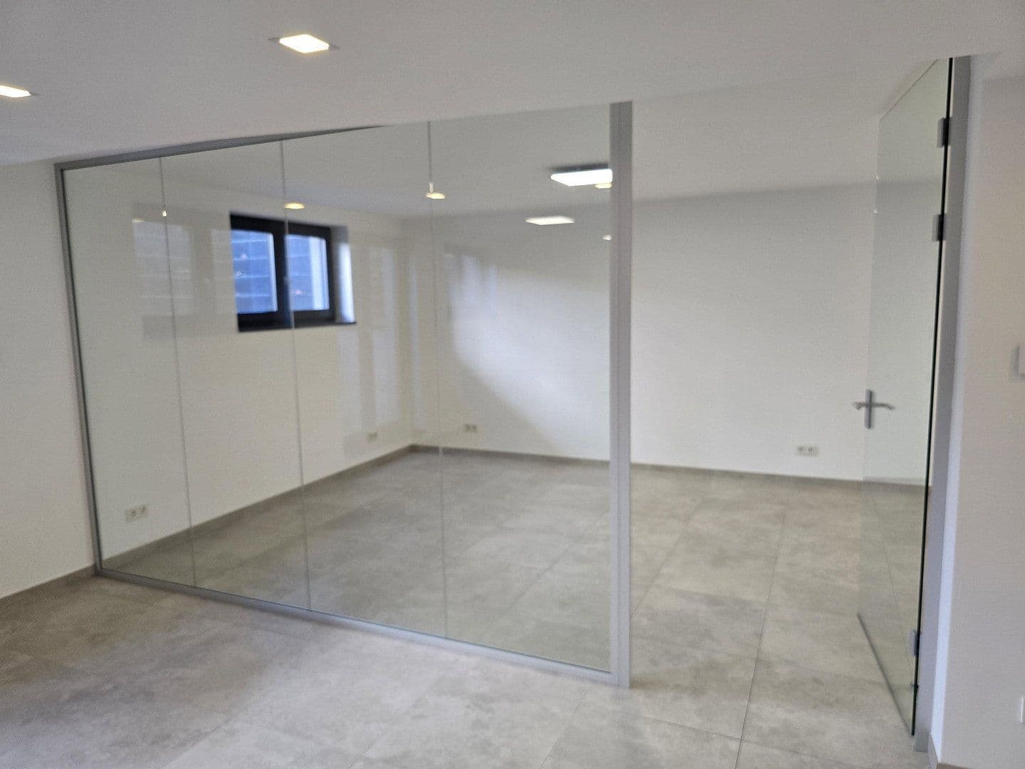 office to rent, 94 m², Wilhelmstraße 32, Dallgow-Döberitz, Brandenburg office to rent, 94 m², Wilhelmstraße 32, Dallgow-Döberitz, Brandenburg