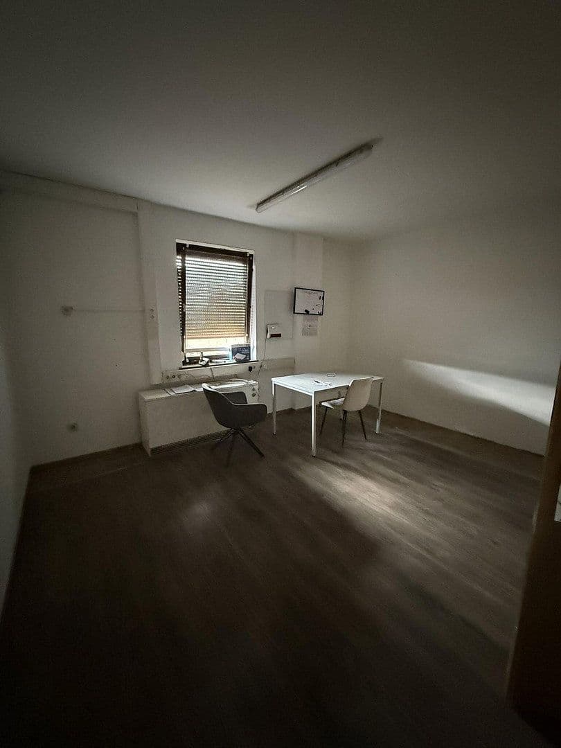 non-residential property to rent, 1,215 m², Klingenberg am Main, Bavaria non-residential property to rent, 1,215 m², Klingenberg am Main, Bavaria