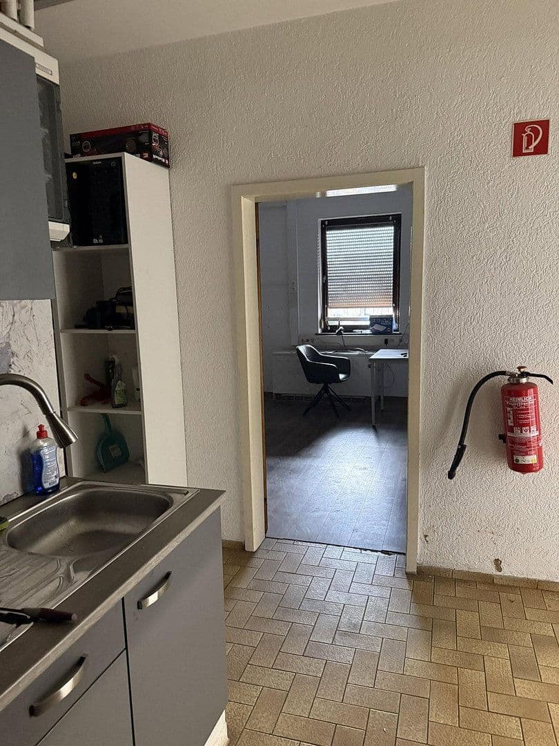 non-residential property to rent, 1,215 m², Klingenberg am Main, Bavaria non-residential property to rent, 1,215 m², Klingenberg am Main, Bavaria