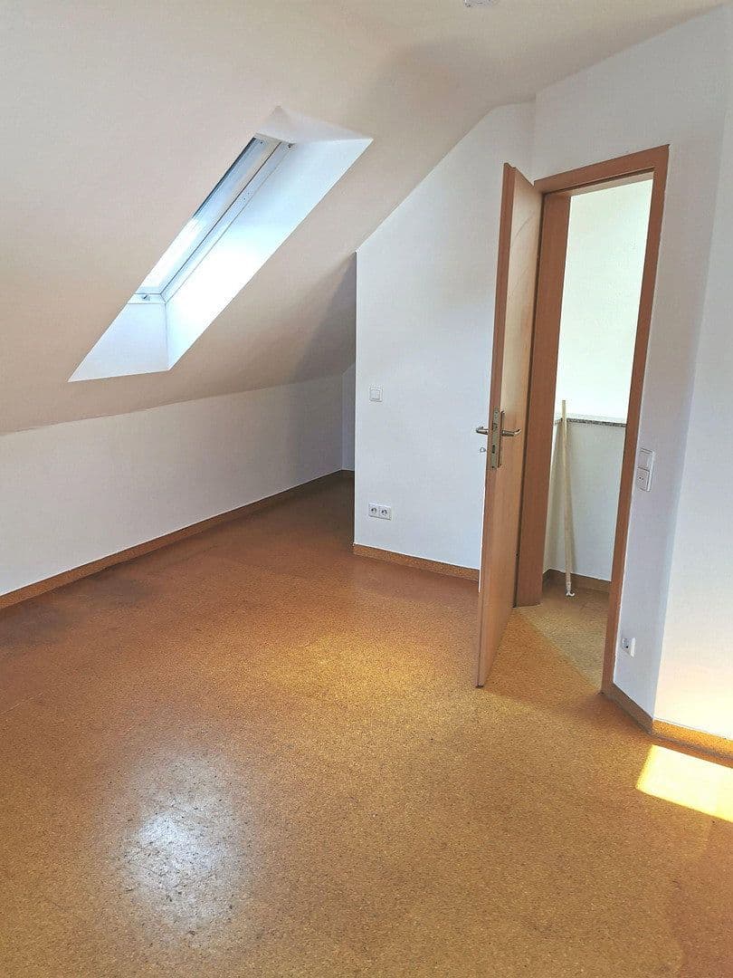 2 bedroom with open-plan kitchen flat for sale, 79 m², Göppingen, Baden-Württemberg 2 bedroom with open-plan kitchen flat for sale, 79 m², Göppingen, Baden-Württemberg