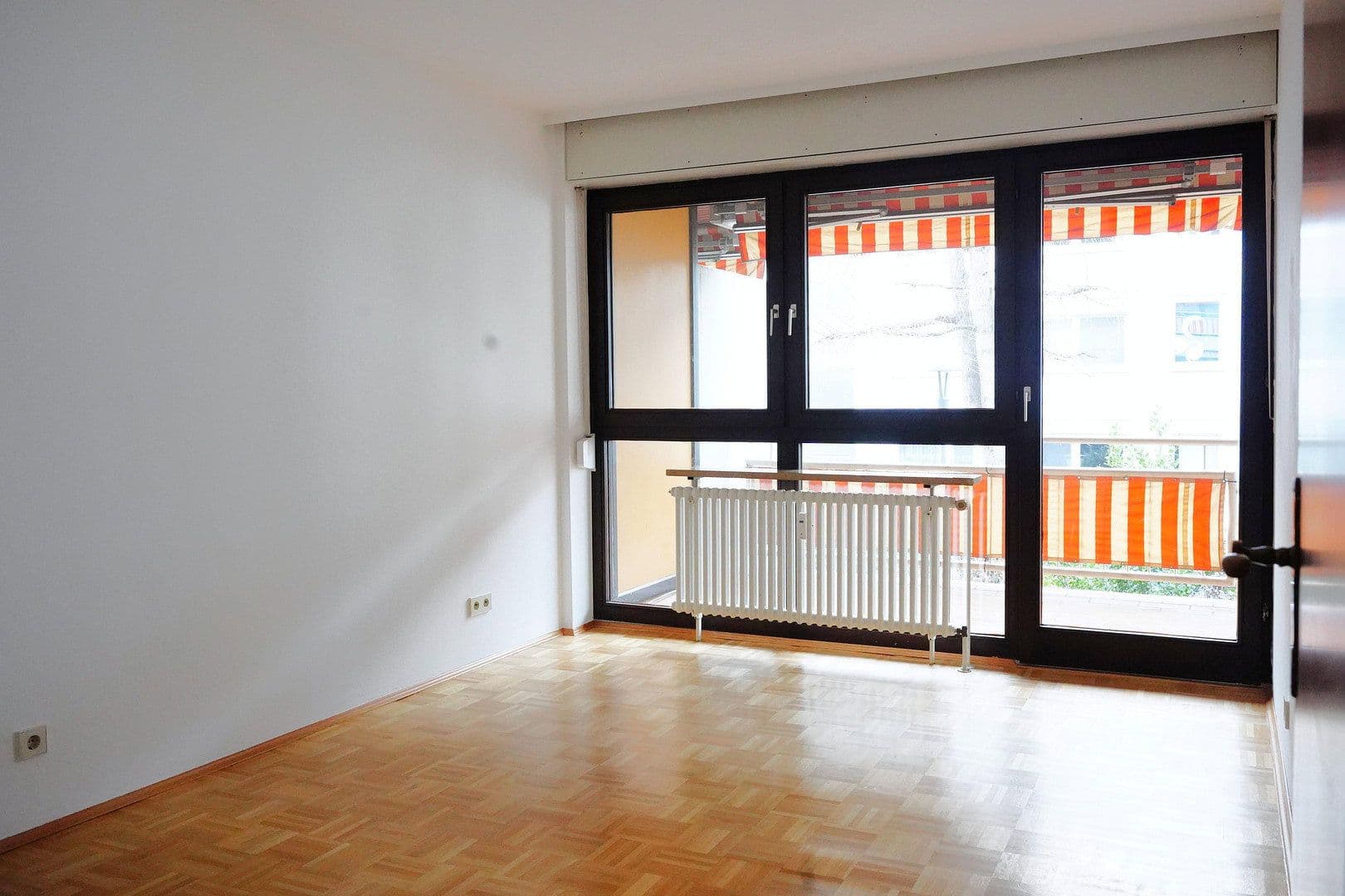 2 bedroom with open-plan kitchen flat for sale, 97 m², Kastellweg 10, Heidelberg, Baden-Württemberg 2 bedroom with open-plan kitchen flat for sale, 97 m², Kastellweg 10, Heidelberg, Baden-Württemberg
