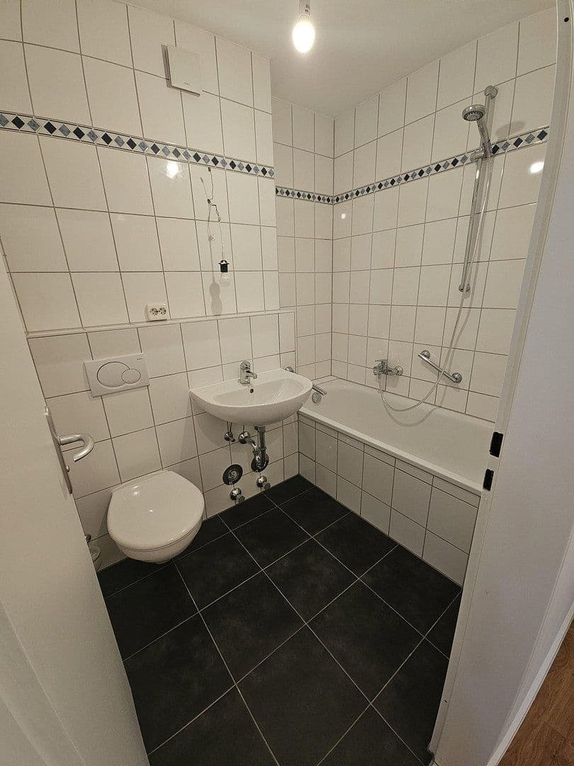 3 bedroom flat for sale, 84 m², Herzogstrasse 112, München, Bavaria 3 bedroom flat for sale, 84 m², Herzogstrasse 112, München, Bavaria