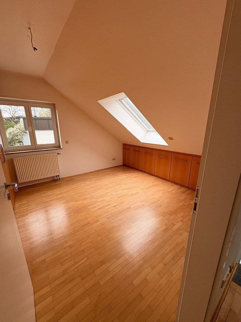 4 bedroom flat to rent, 134 m², Würzburg Oberdürrbach, Bavaria 4 bedroom flat to rent, 134 m², Würzburg Oberdürrbach, Bavaria