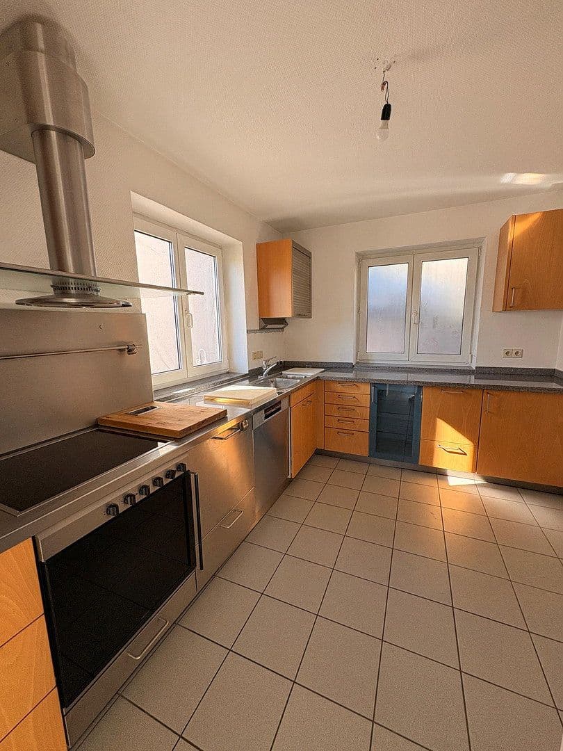 4 bedroom flat to rent, 134 m², Würzburg Oberdürrbach, Bavaria 4 bedroom flat to rent, 134 m², Würzburg Oberdürrbach, Bavaria