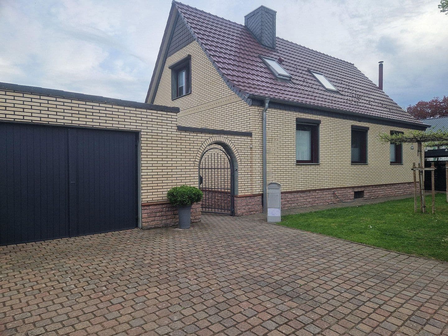 house for sale, 122 m², Hohe Börde, Saxony-Anhalt house for sale, 122 m², Hohe Börde, Saxony-Anhalt