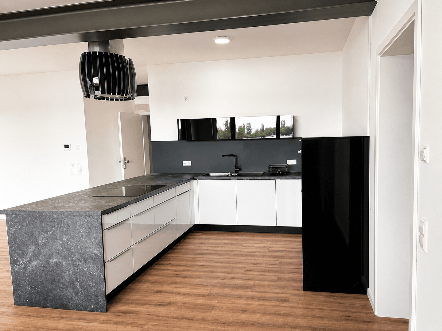 office to rent, 100 m², Philippsburg, Baden-Württemberg office to rent, 100 m², Philippsburg, Baden-Württemberg