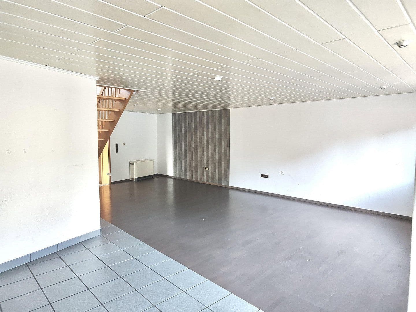 house for sale, 294 m², Östringen, Baden-Württemberg house for sale, 294 m², Östringen, Baden-Württemberg