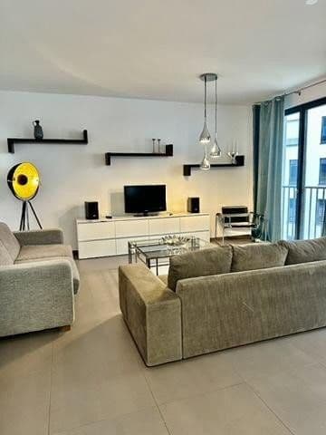 3 bedroom flat to rent, 108 m², Beuthstr. 14, Berlin, Berlin 3 bedroom flat to rent, 108 m², Beuthstr. 14, Berlin, Berlin