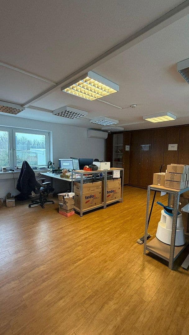 office to rent, 932 m², Fußgönheim, Rhineland-Palatinate office to rent, 932 m², Fußgönheim, Rhineland-Palatinate