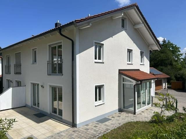 house for sale, 150 m², Brunnenstraße 2, Ottenhofen, Bavaria house for sale, 150 m², Brunnenstraße 2, Ottenhofen, Bavaria