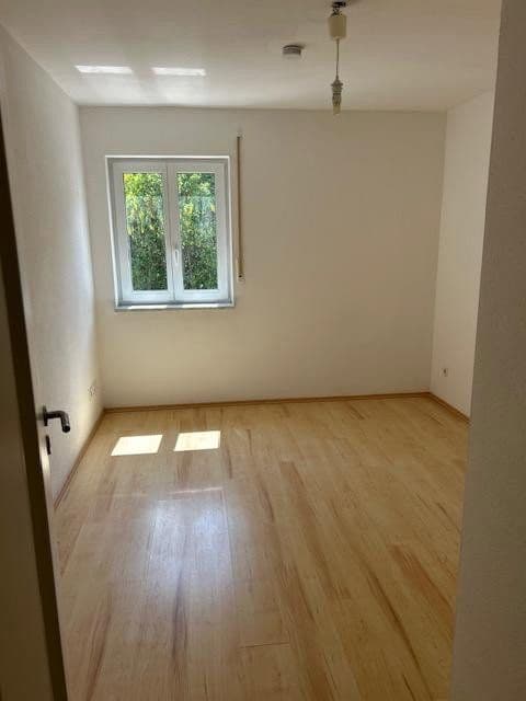 house for sale, 150 m², Brunnenstraße 2, Ottenhofen, Bavaria house for sale, 150 m², Brunnenstraße 2, Ottenhofen, Bavaria