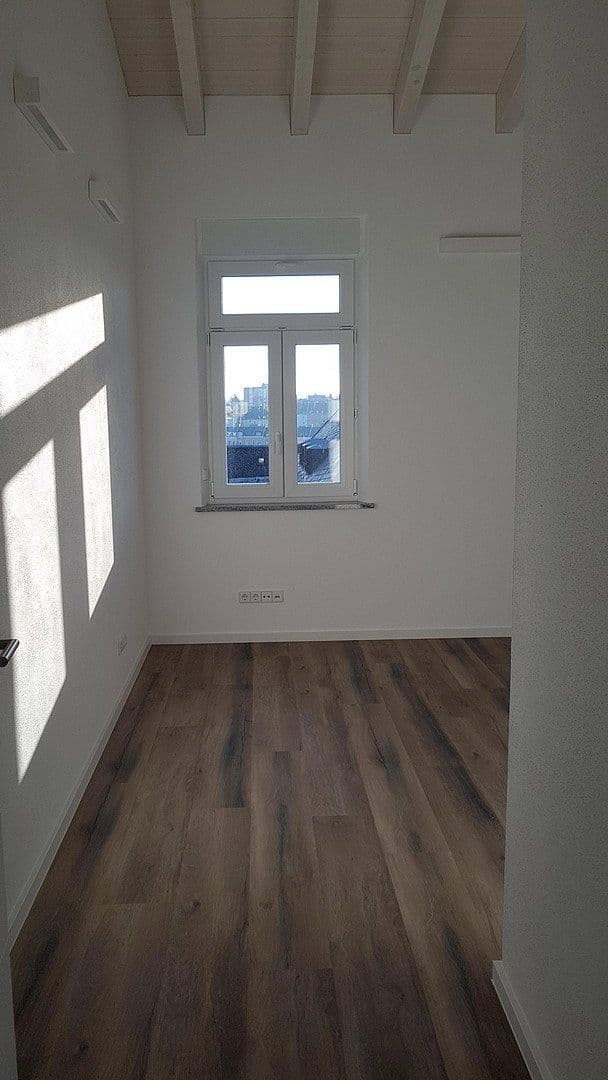 4 bedroom flat to rent, 100 m², Oelsnitzer Str. 19, Hof, Bavaria 4 bedroom flat to rent, 100 m², Oelsnitzer Str. 19, Hof, Bavaria
