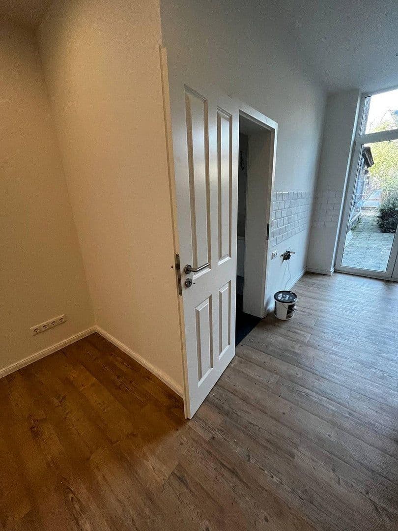 office to rent, 50 m², Adalbartsteinweg 205, Aachen, North Rhine-Westphalia office to rent, 50 m², Adalbartsteinweg 205, Aachen, North Rhine-Westphalia