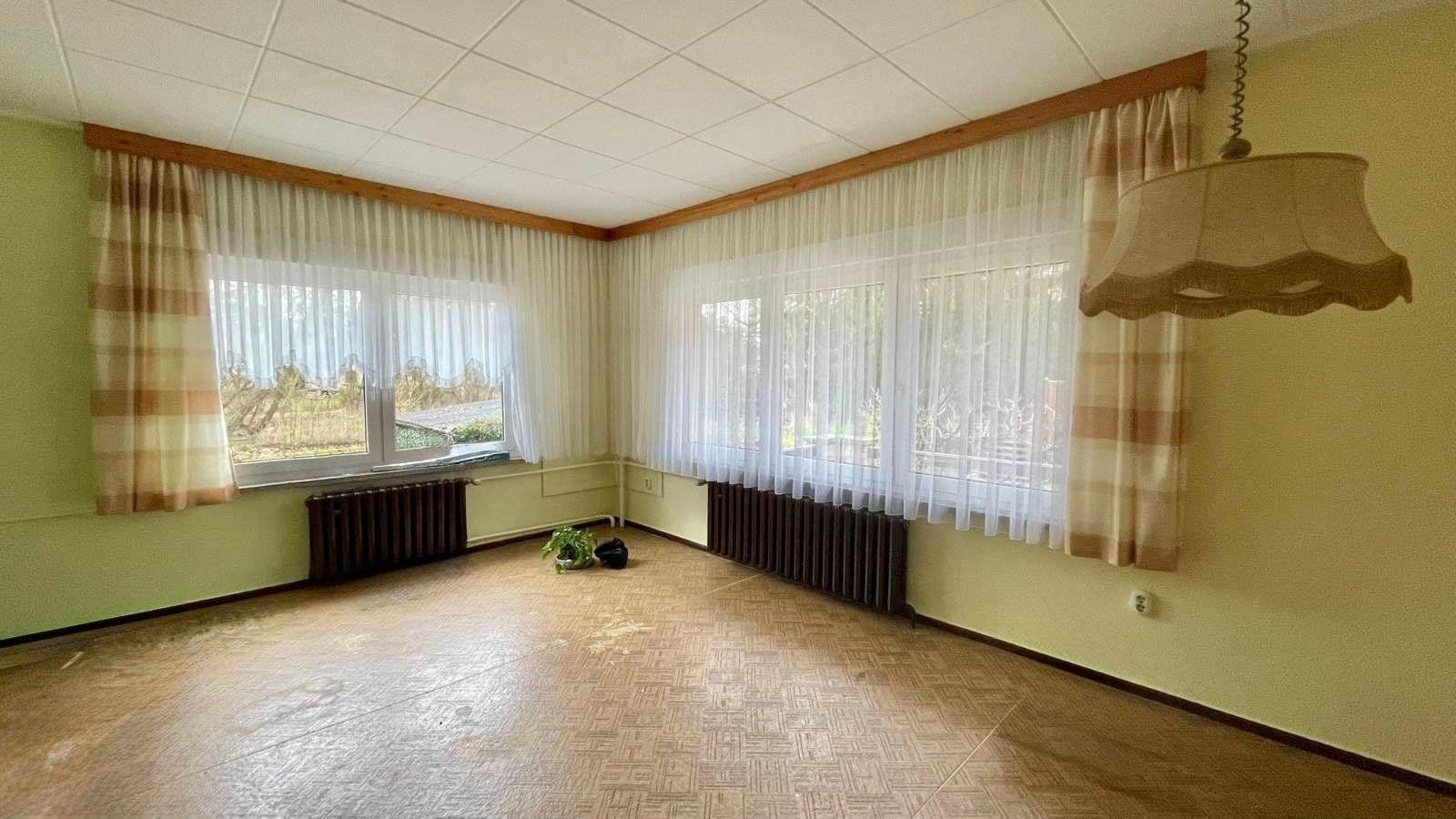 house for sale, 115 m², Lindenallee 43, Mühlenbecker Land, Brandenburg house for sale, 115 m², Lindenallee 43, Mühlenbecker Land, Brandenburg