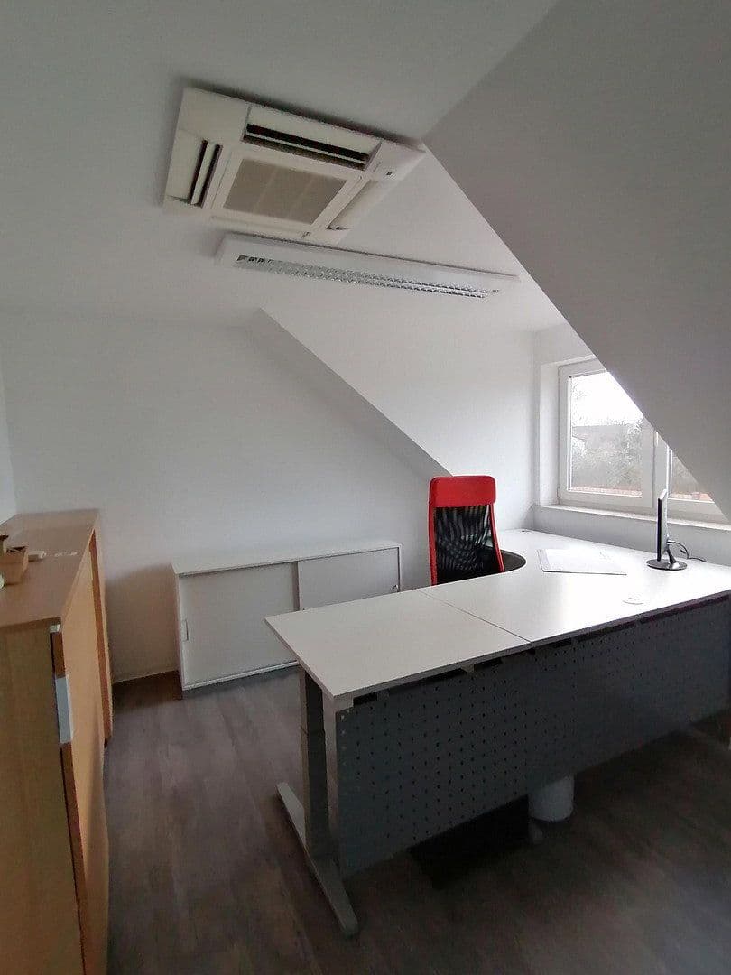 office to rent, 90 m², Satowerstraße 75c, Kritzmow, Mecklenburg-Vorpommern office to rent, 90 m², Satowerstraße 75c, Kritzmow, Mecklenburg-Vorpommern